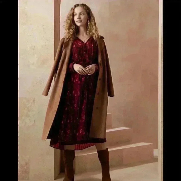 Banana Republic Chiffon Pleated Midi Dress - Picture 1 of 7